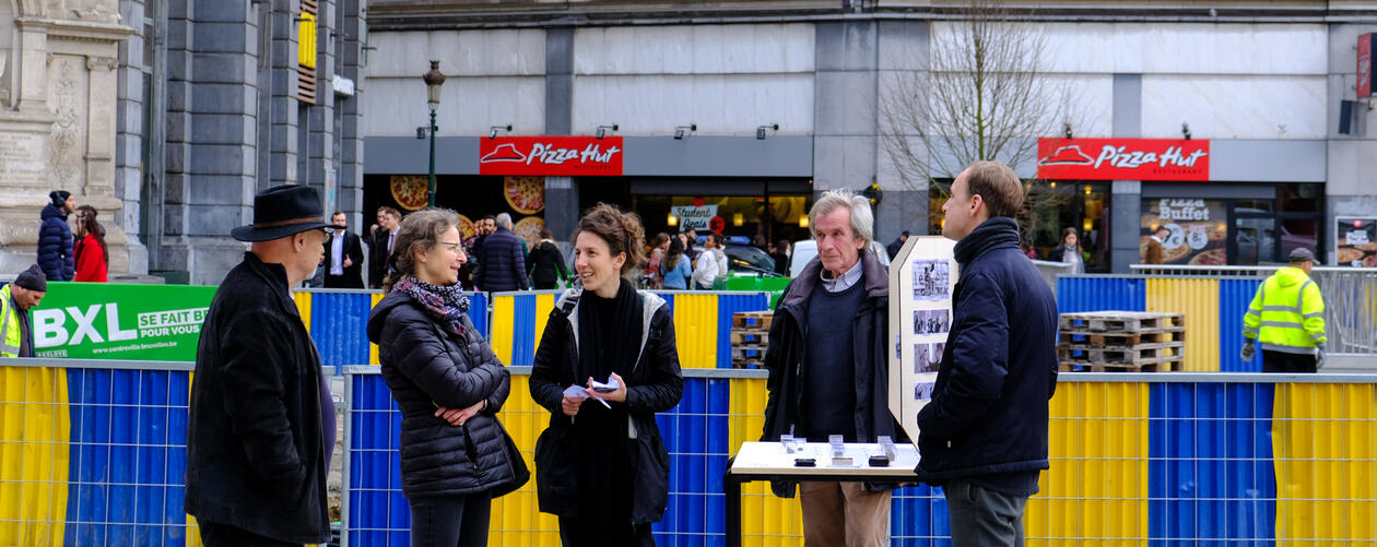 Pieces of the pietonnier intervention conversation 4 people